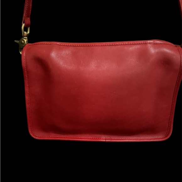 Coach Vintage NYC Red Companion Bag# 9300 Authenticated - Picture 2 of 12